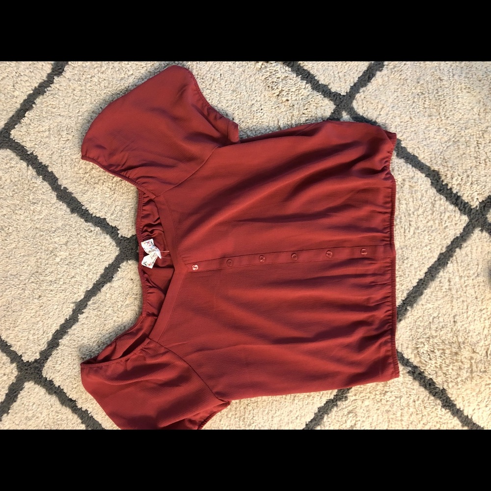 Maroon off shoulder crop